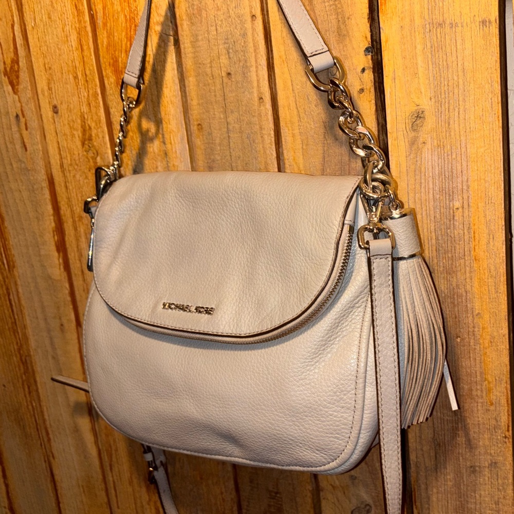 Michael Kors Gray Leather Shoulder Bag - Picture 3 of 6